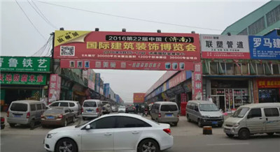 济南建博会高炮广告强势进驻建材集群地交通要塞!